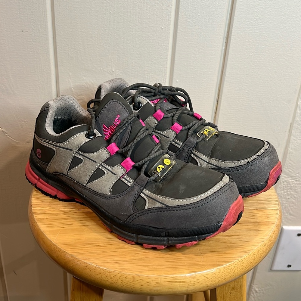 NAUTILUS SAFETY FOOTWEAR N1771 SAFETY TOE ATHLETIC WORK SHOE
